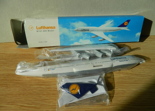 Lufthansa 250 scale - lufthansa, boeing