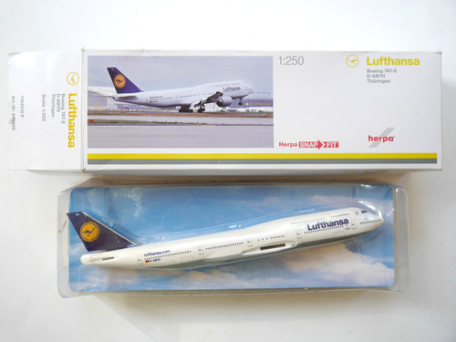 Boeing 747 830 thüringen - 747-830, "thüringen"