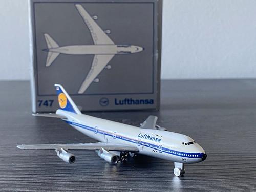 Schabak lufthansa boeing 747 - schabak,