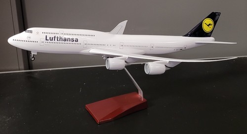 Riesiges lufthansa boeing - riesiges,