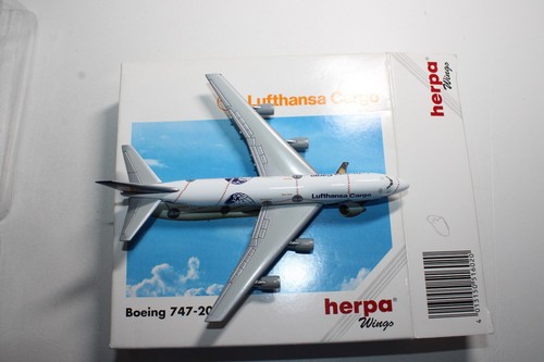 Herpa wings 500 - 1:500, flugzeug