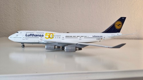 Lufthansa 747 400 - , 1