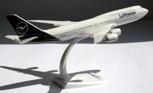 Lufthansa boeing 747 - lufthansa,