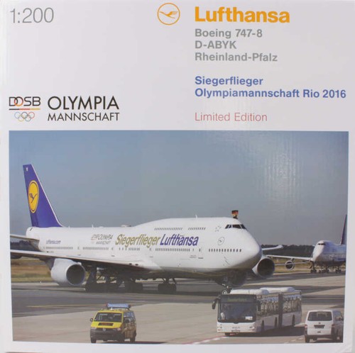Boeing 747 lufthansa - 747-8,